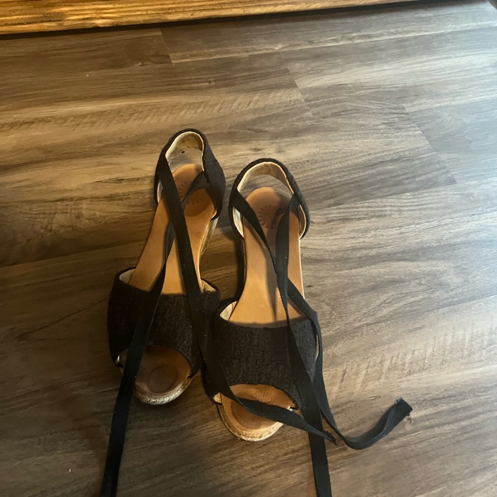 Ugg Sandals